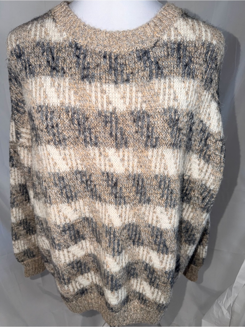 Baby Alpaca Wool Sweater in Beige Gray Cream Made in Peru
